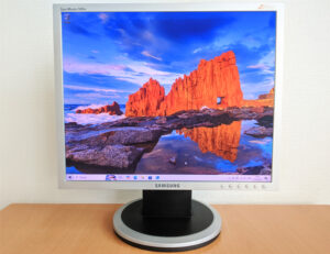 19 дюймовый б/у монитор Samsung 940BF | 19 дюймовий монітор Samsung 940BF